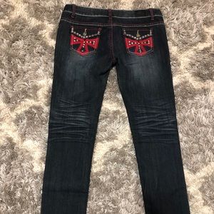 Silver Diva woman’s straight leg Jeans